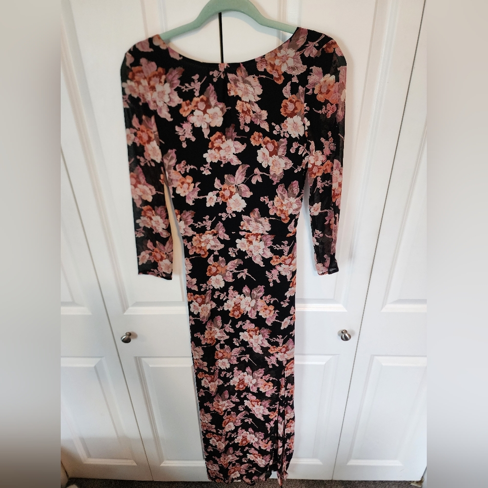 Floral dress - Picture 4 of 5